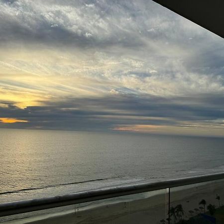 Departamento De Lujo Vista Al Mar Piso 15 Appartement Mazatlán Buitenkant foto