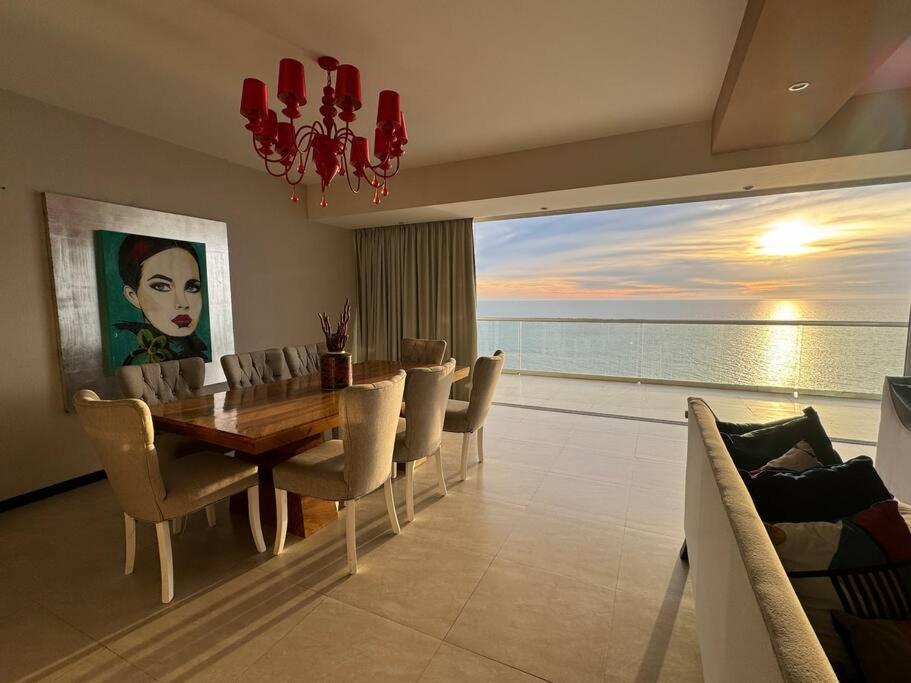 Departamento De Lujo Vista Al Mar Piso 15 Appartement Mazatlán Buitenkant foto